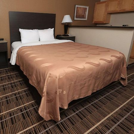 Quality Inn Dfw Airport North - Ървинг Екстериор снимка