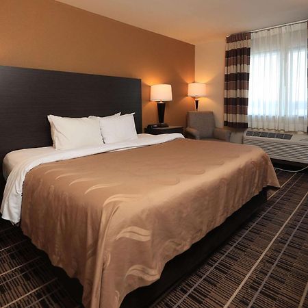 Quality Inn Dfw Airport North - Ървинг Екстериор снимка
