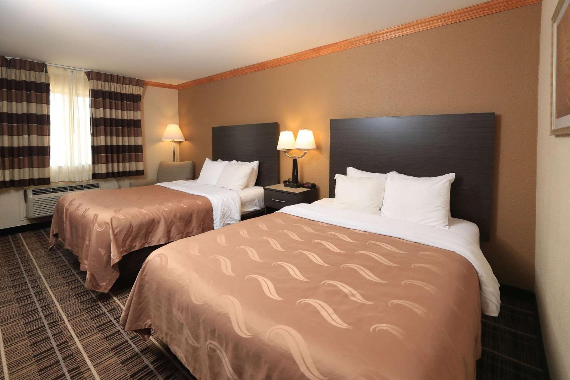 Quality Inn Dfw Airport North - Ървинг Екстериор снимка