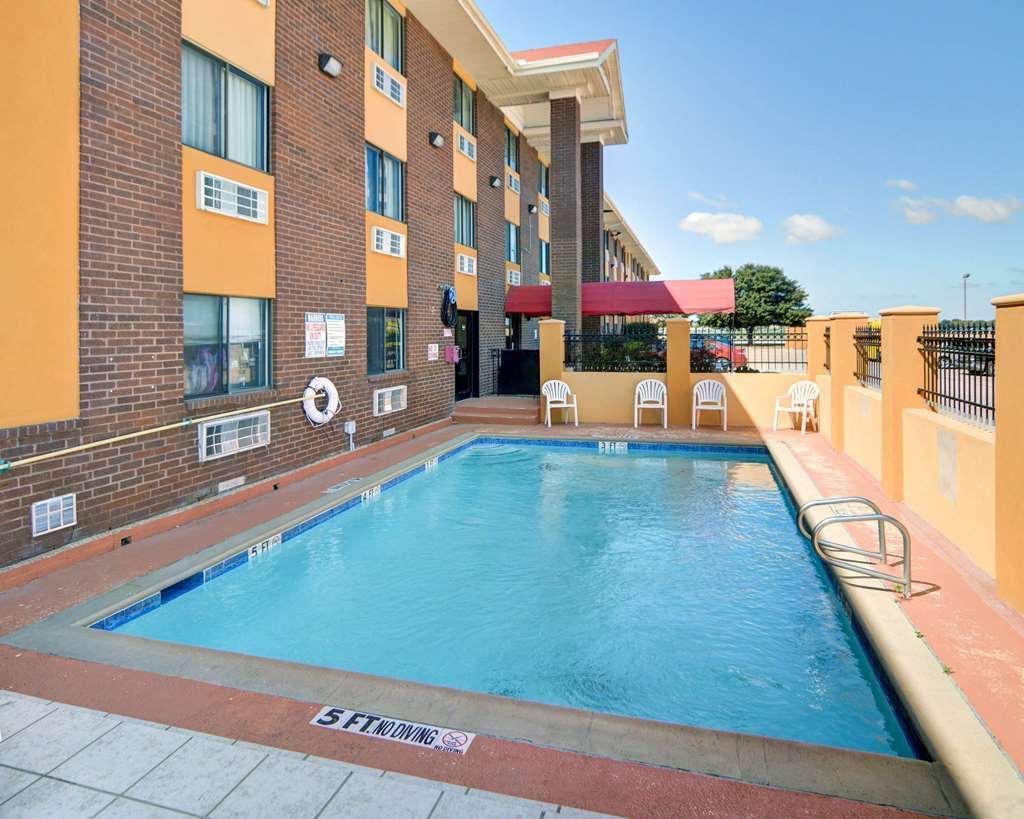 Quality Inn Dfw Airport North - Ървинг Съоръжения снимка