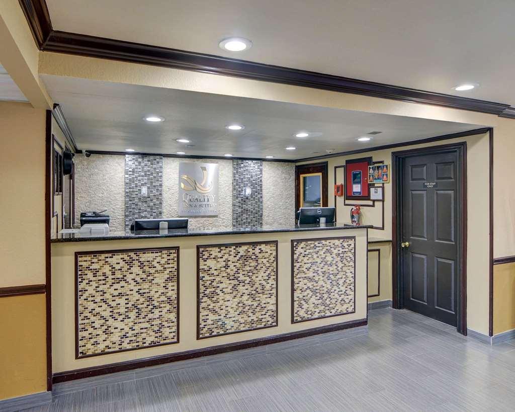 Quality Inn Dfw Airport North - Ървинг Интериор снимка