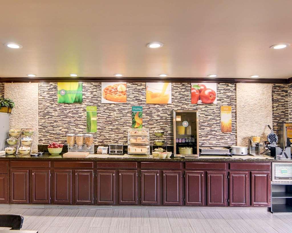Quality Inn Dfw Airport North - Ървинг Ресторант снимка