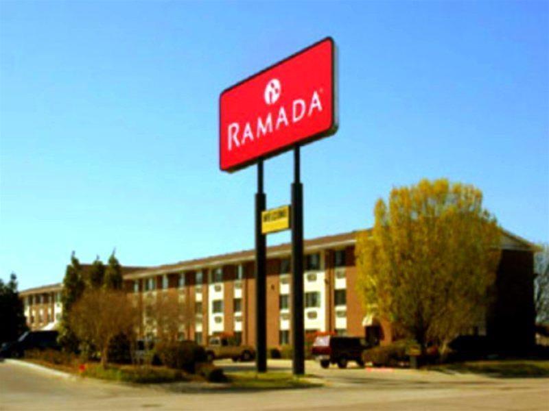 Quality Inn Dfw Airport North - Ървинг Екстериор снимка