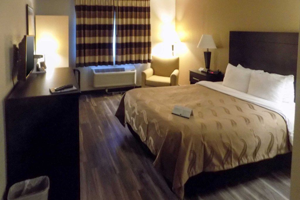 Quality Inn Dfw Airport North - Ървинг Екстериор снимка