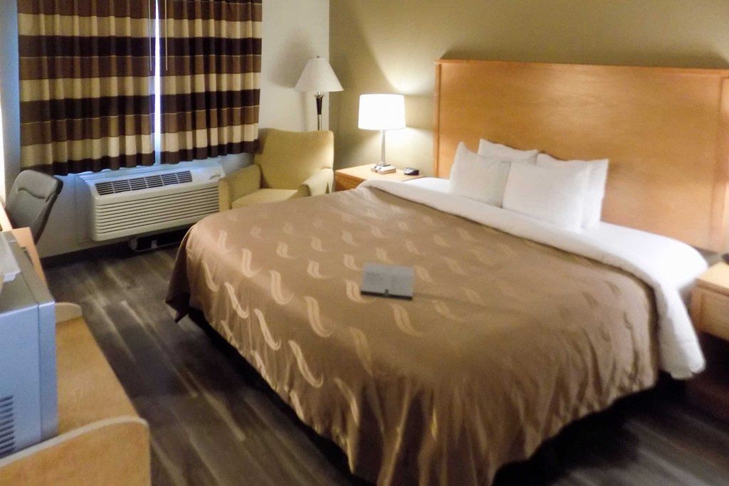 Quality Inn Dfw Airport North - Ървинг Екстериор снимка